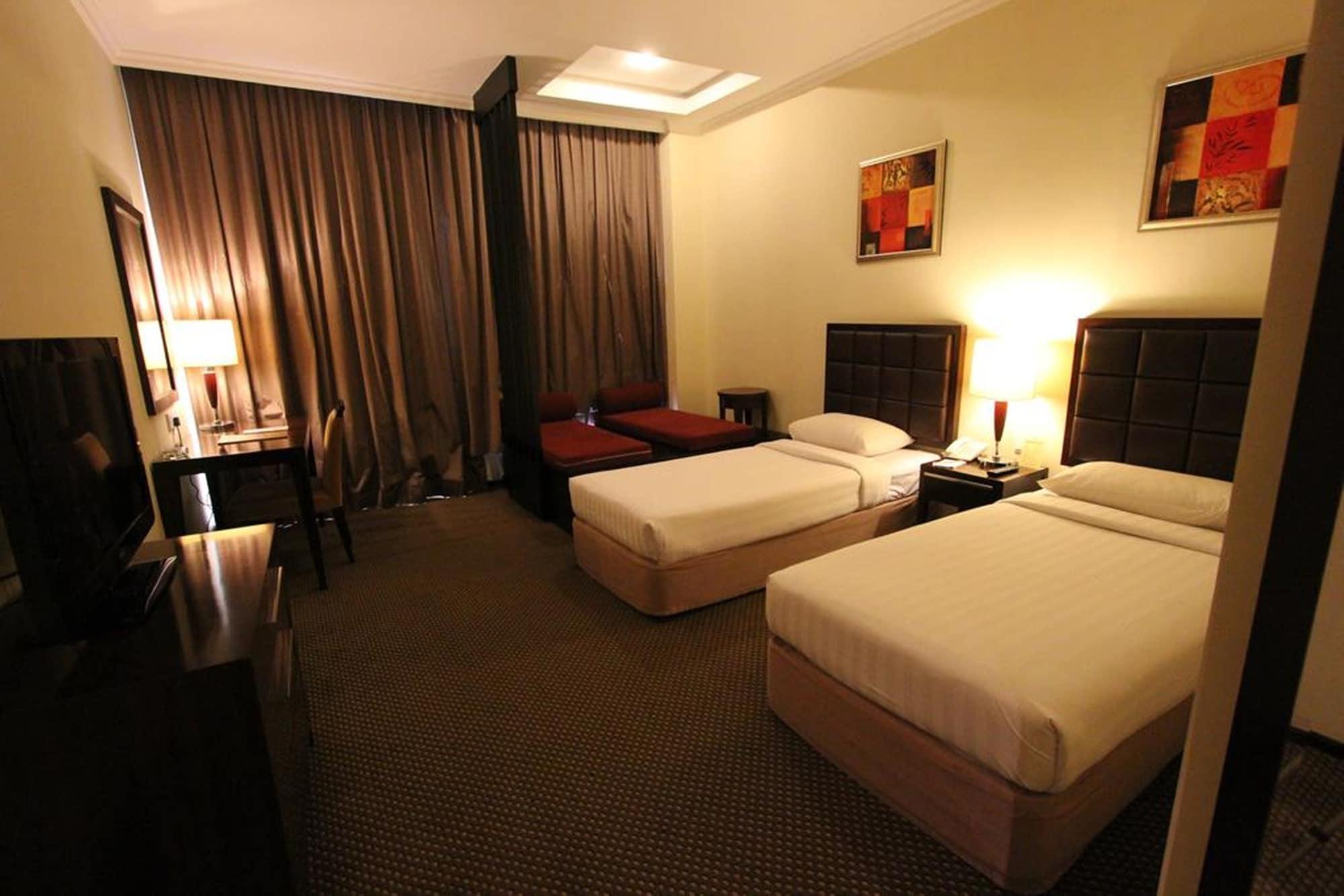 Harmoni One Convention Hotel And Service Apartments Batam Buitenkant foto