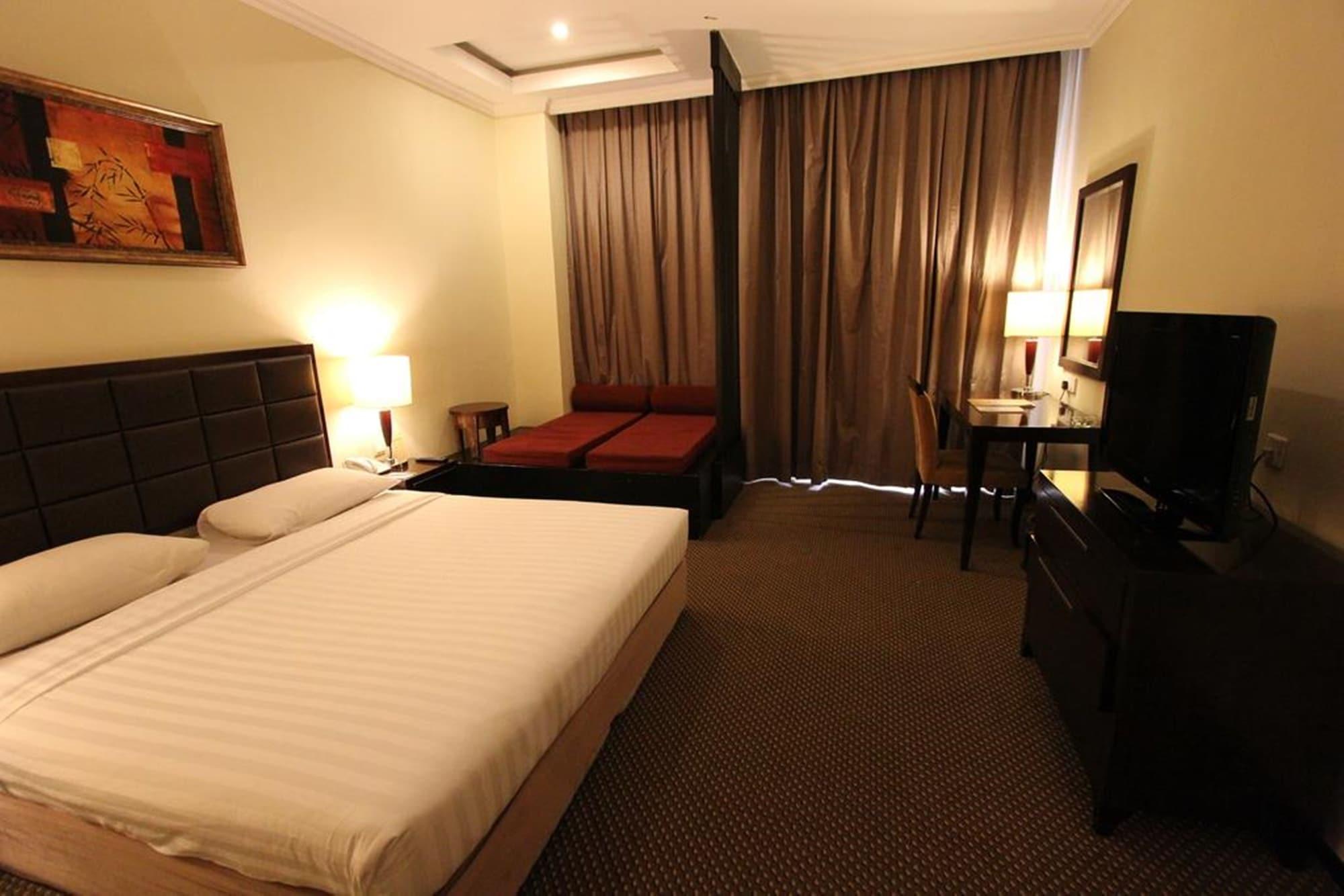 Harmoni One Convention Hotel And Service Apartments Batam Buitenkant foto