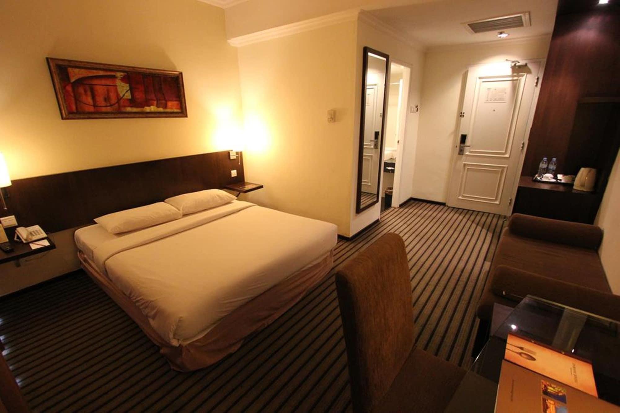 Harmoni One Convention Hotel And Service Apartments Batam Buitenkant foto