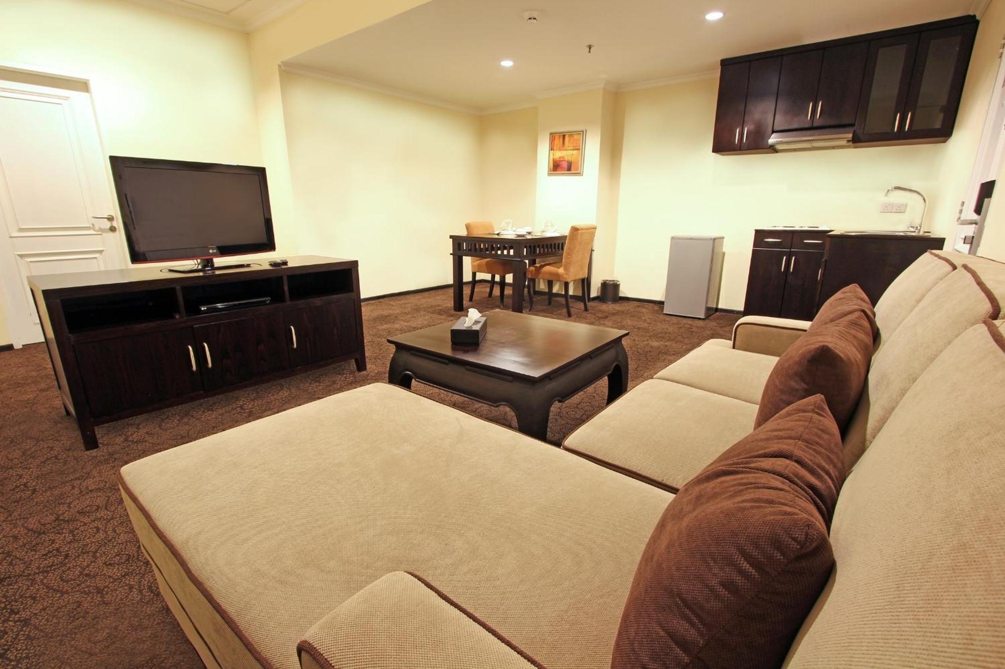 Harmoni One Convention Hotel And Service Apartments Batam Kamer foto