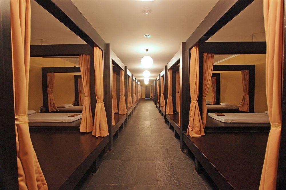 Harmoni One Convention Hotel And Service Apartments Batam Buitenkant foto