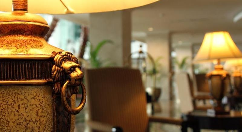 Harmoni One Convention Hotel And Service Apartments Batam Buitenkant foto