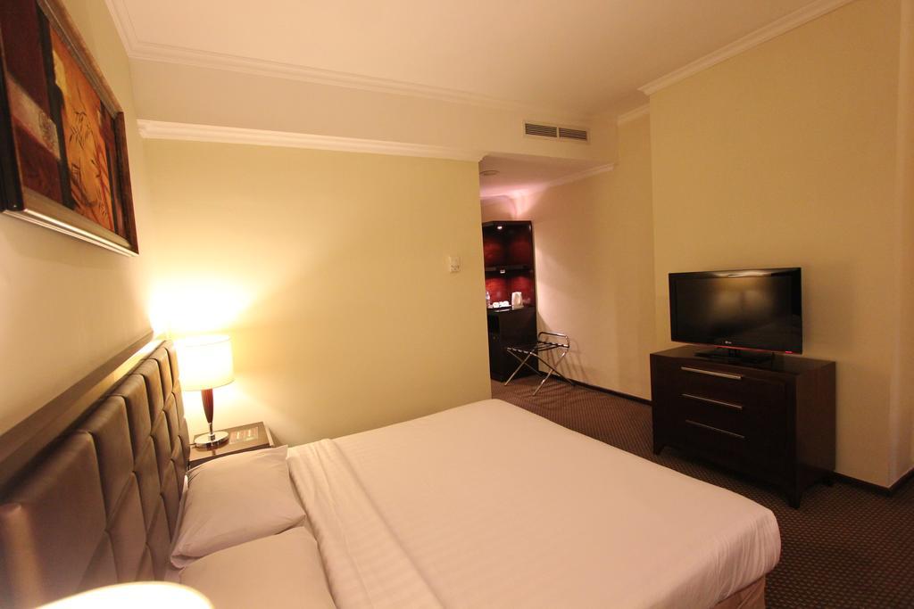 Harmoni One Convention Hotel And Service Apartments Batam Buitenkant foto