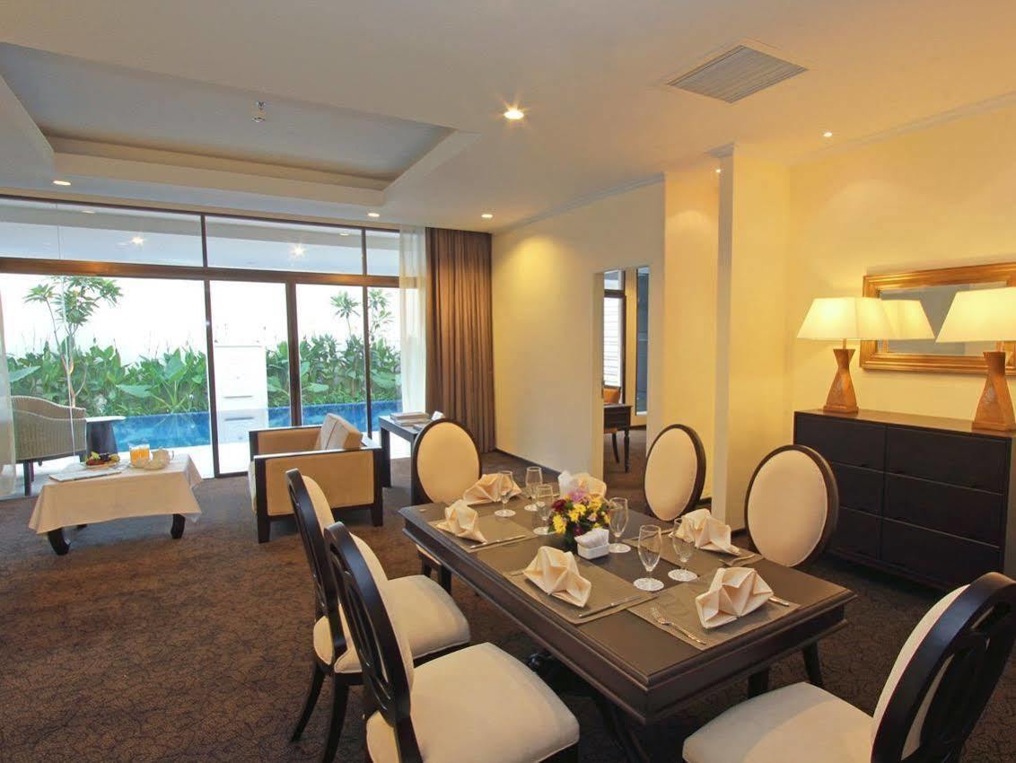 Harmoni One Convention Hotel And Service Apartments Batam Buitenkant foto