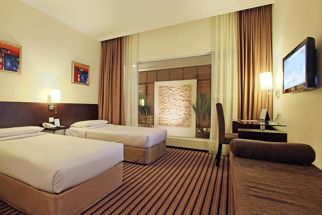 Harmoni One Convention Hotel And Service Apartments Batam Buitenkant foto